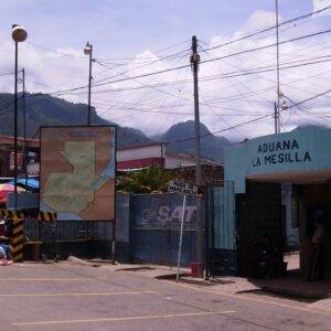 Transporte Shuttle: Panajachel – La Mesilla (Frontera México)